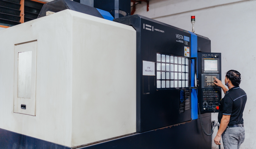 CNC Vertical Machining Center